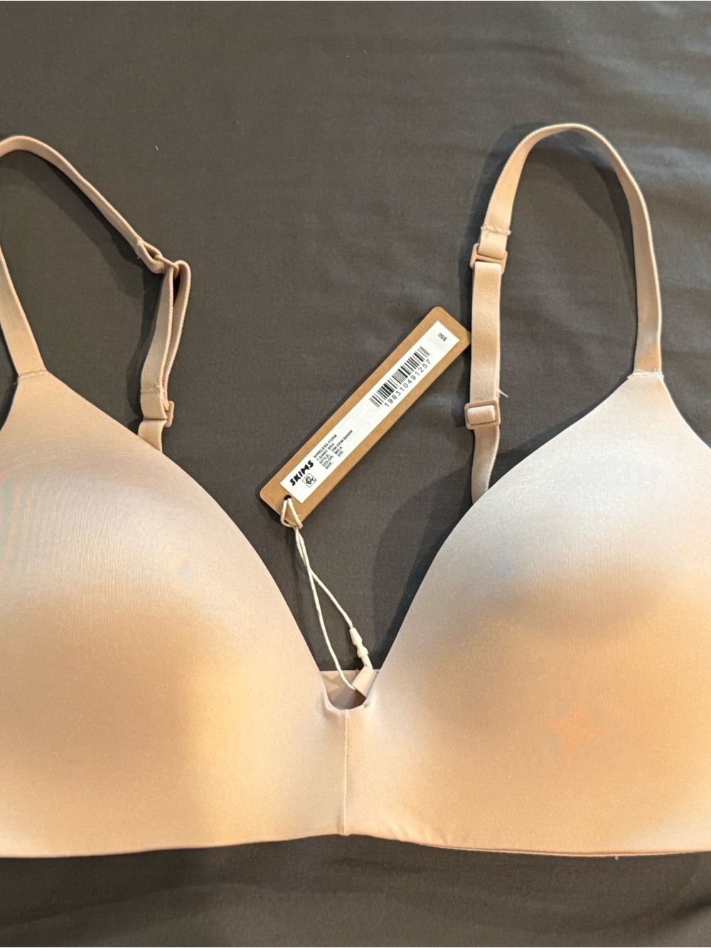 SKIMS Light Beige T-Shirt Bra